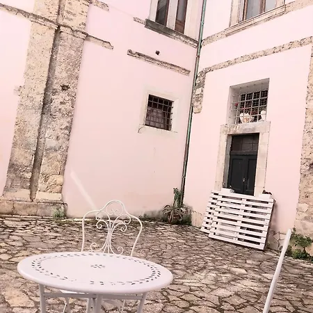 Monolocale In Centro Daire Sulmona